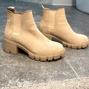 Steve Madden Howler Bootie